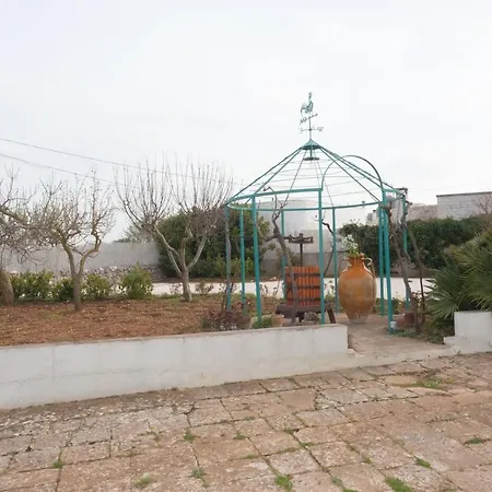 I Trulli Di Mina - Trullo Girasole Locorotondo